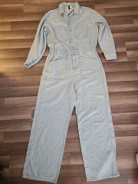 Universal Thread Light Blue Denim Jumpsuit
